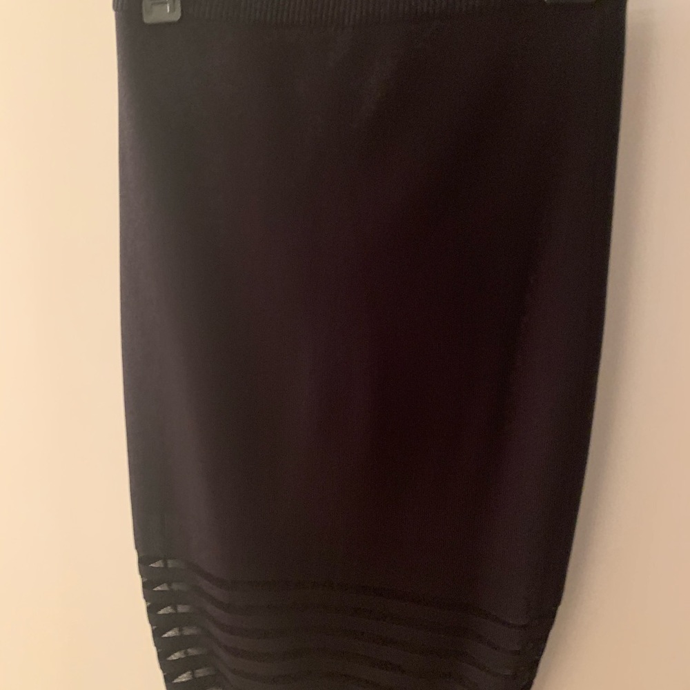 Skirt - Picture 5 of 6